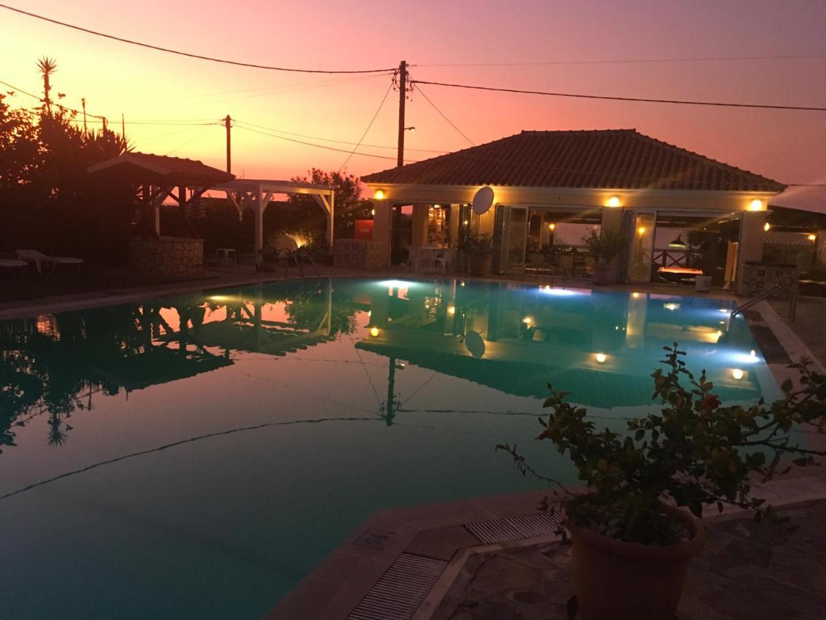 Nafsika Hotel Agios Stefanos Avliotes  Dış mekan fotoğraf